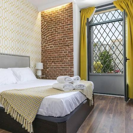 Apartamentos Plaza De Pedro Zerolo I Madrid Buitenkant foto